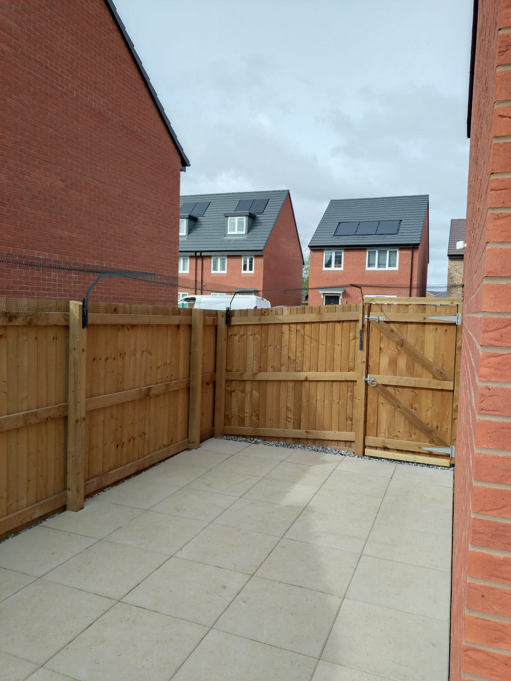 Professional Cat Fence Barrier for Existing Fencing | Custom-Designed Brackets & Mesh System